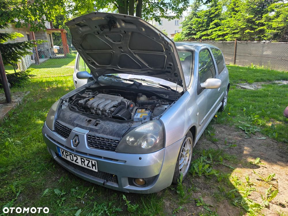Renault Clio 2.0 16V Sport - 7