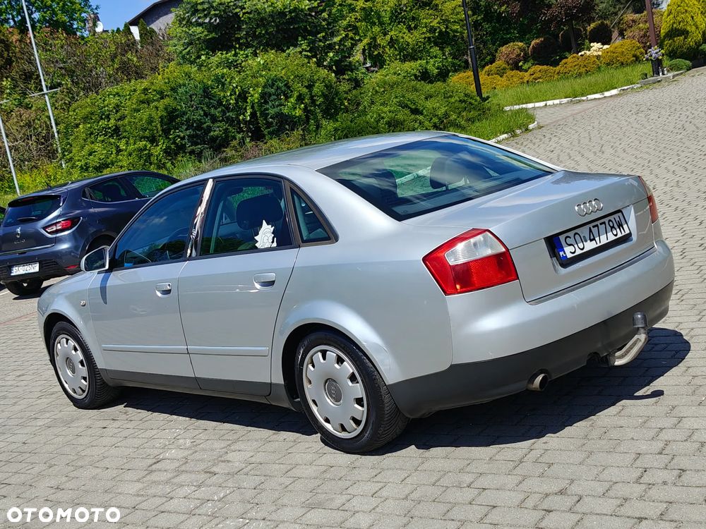 Audi A4 Limousine 1.6 - 16