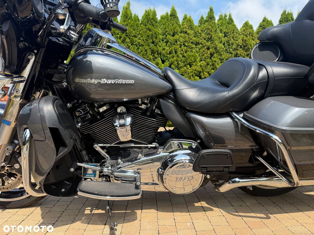Harley-Davidson Touring Ultra Limited - 3
