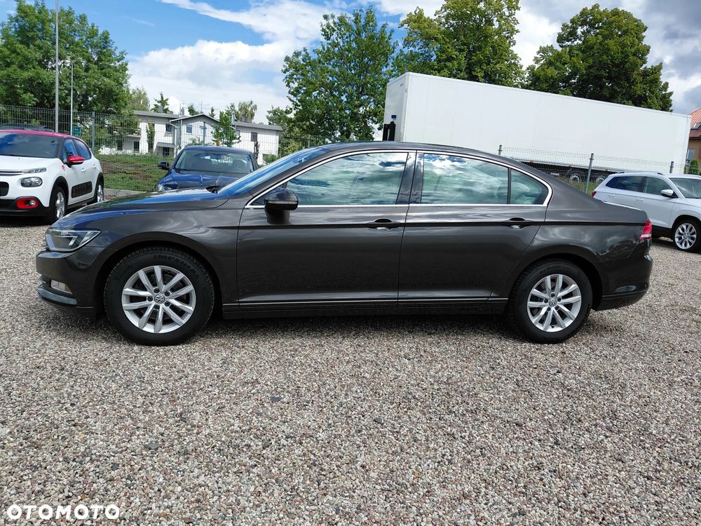 Volkswagen Passat 1.8 TSI BMT Comfortline - 15