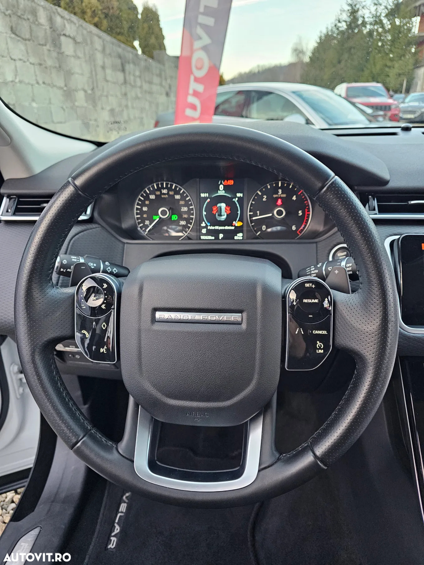 Land Rover Range Rover Velar - 37