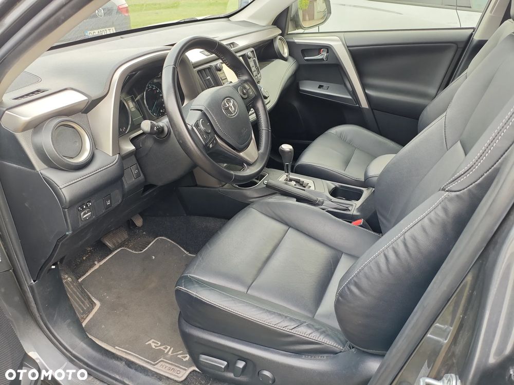 Toyota RAV4 Hybrid Premium 4x4 - 11