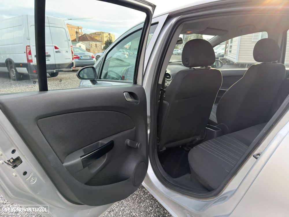 Opel Corsa 1.3 CDTi Enjoy - 16