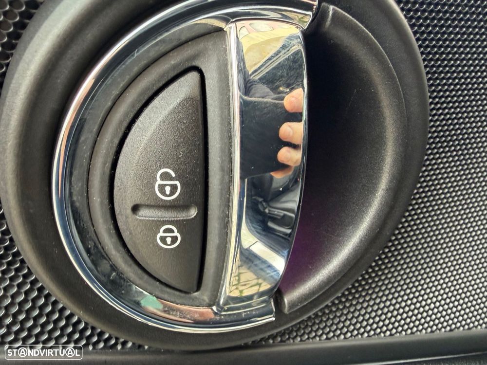 MINI Clubman Cooper - 16