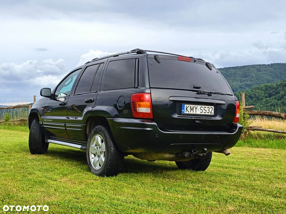 Jeep Grand Cherokee - 8