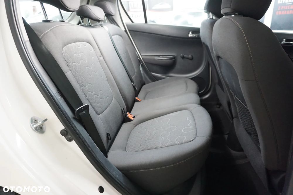 Hyundai i20 1.4 CRDi Comfort - 28