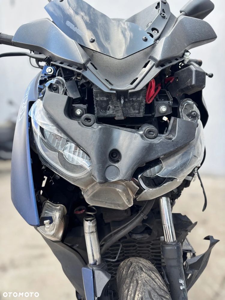 Yamaha X-max - 11