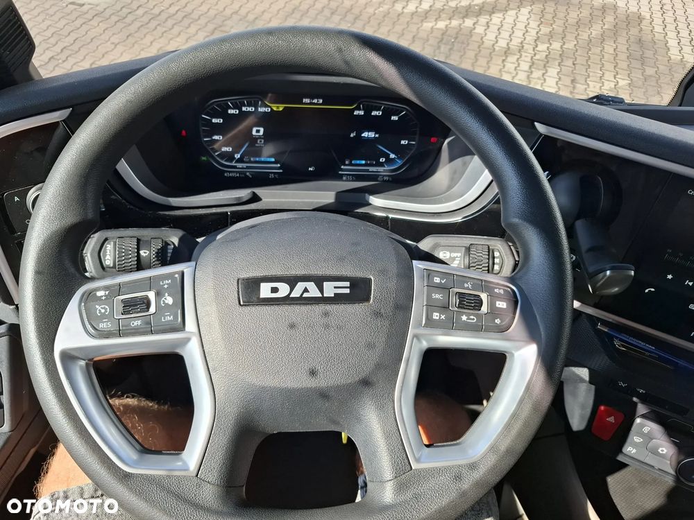 DAF XG 530 FT low deck - 10