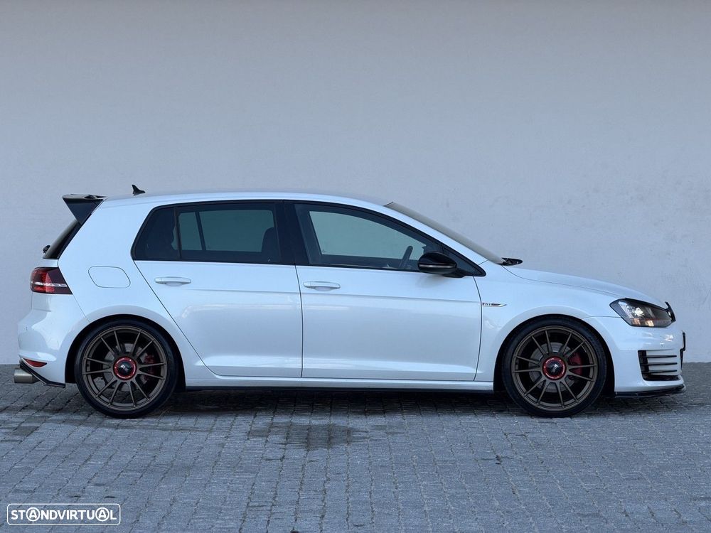 VW Golf 2.0 TSi GTi DSG - 4