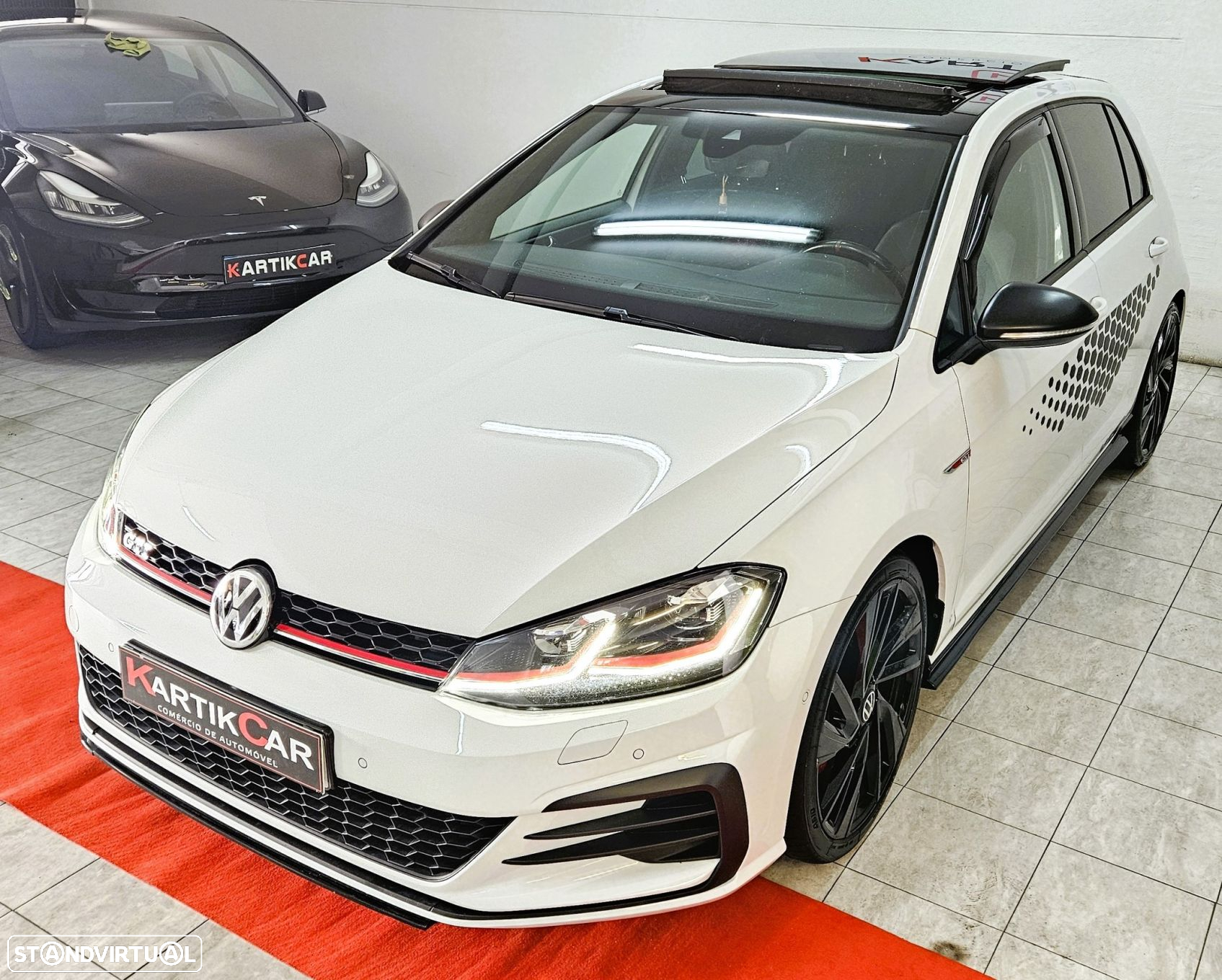 VW Golf GTI TCR 2.0 TSI OPF DSG - 9