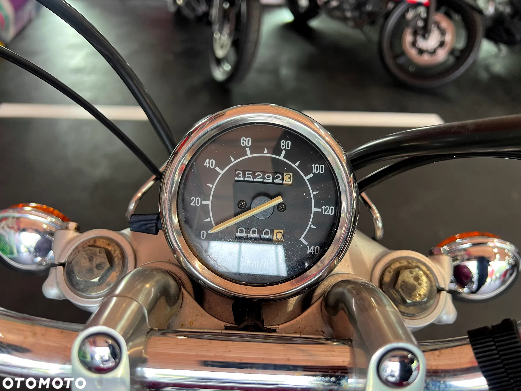 Yamaha XV - 18