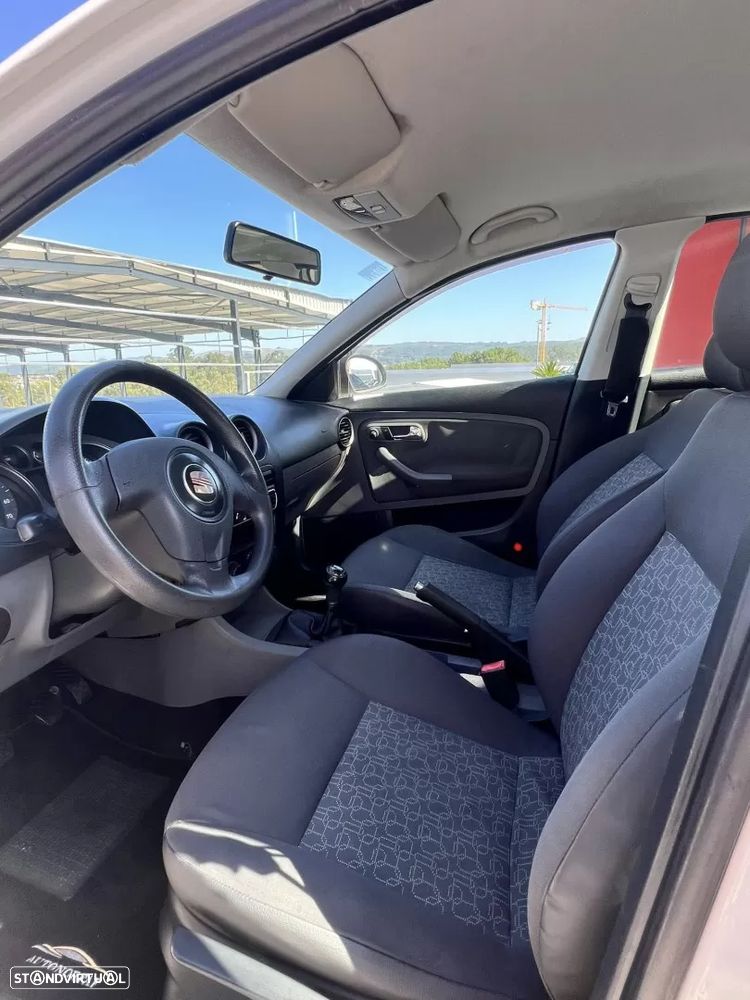 SEAT Ibiza 1.2 12V Stella - 7