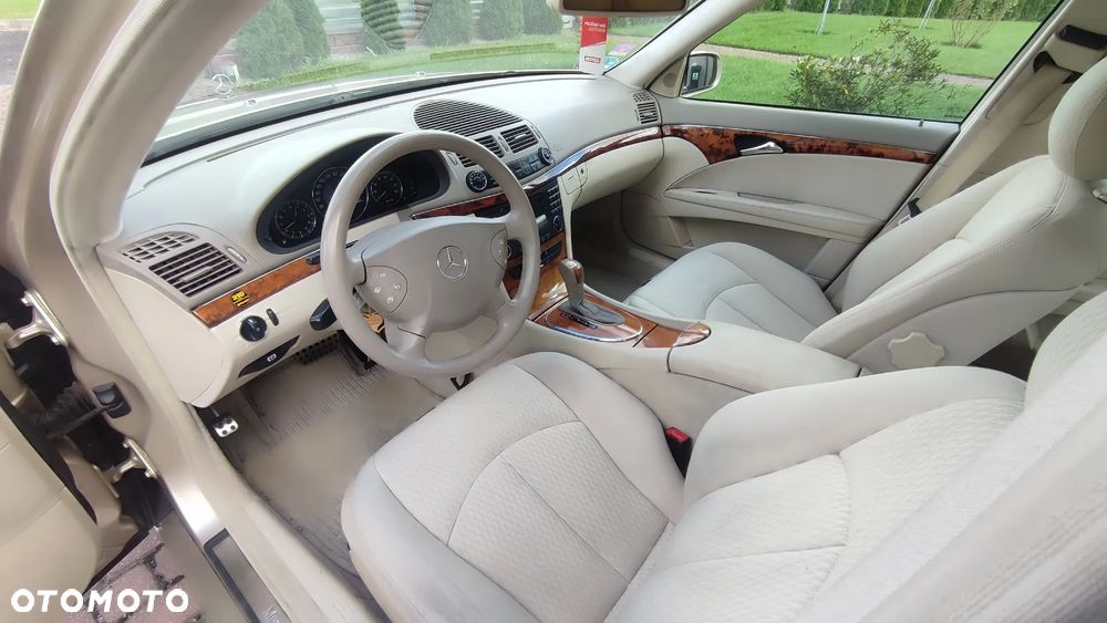 Mercedes-Benz Klasa E - 12