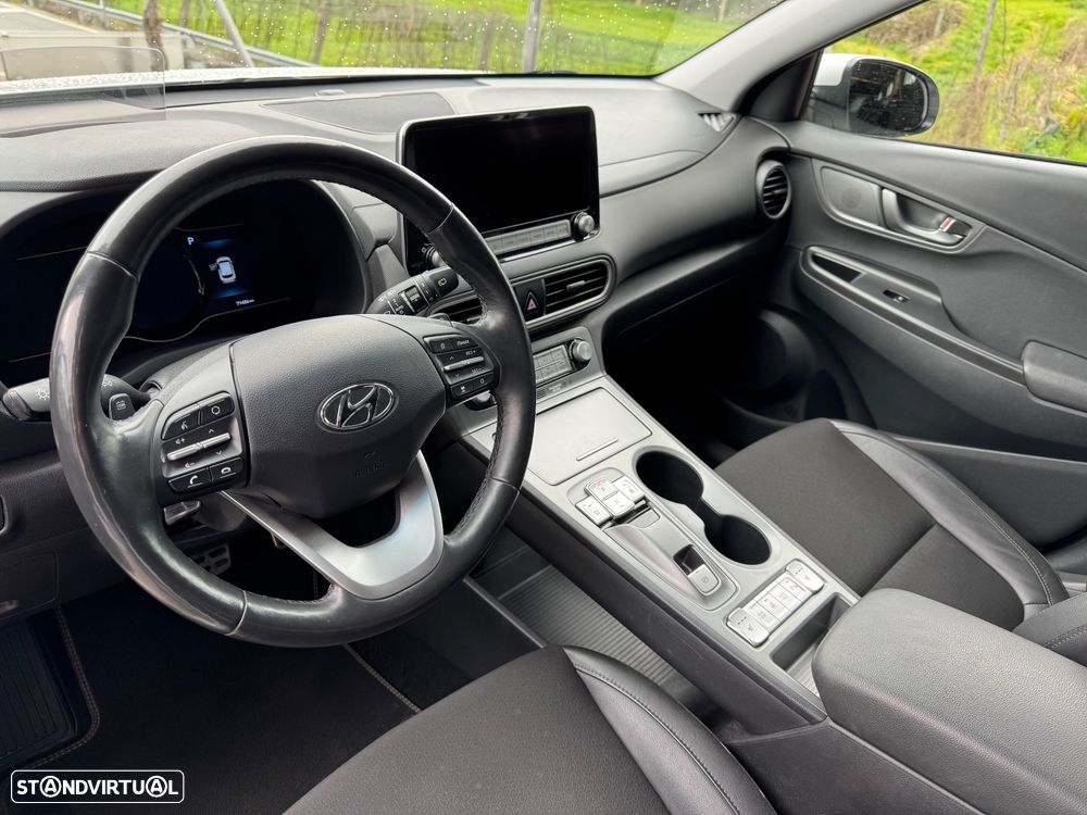 Hyundai Kauai Style - 2