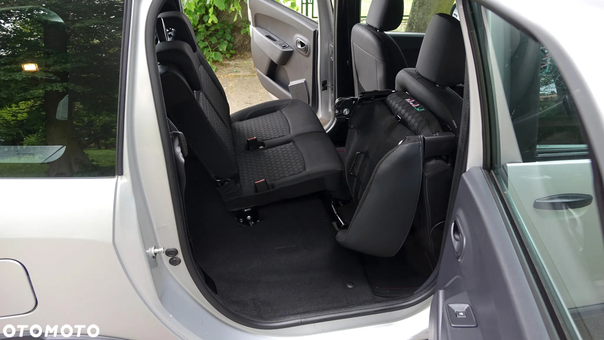Dacia Lodgy 1.5 dCi Stepway - 13