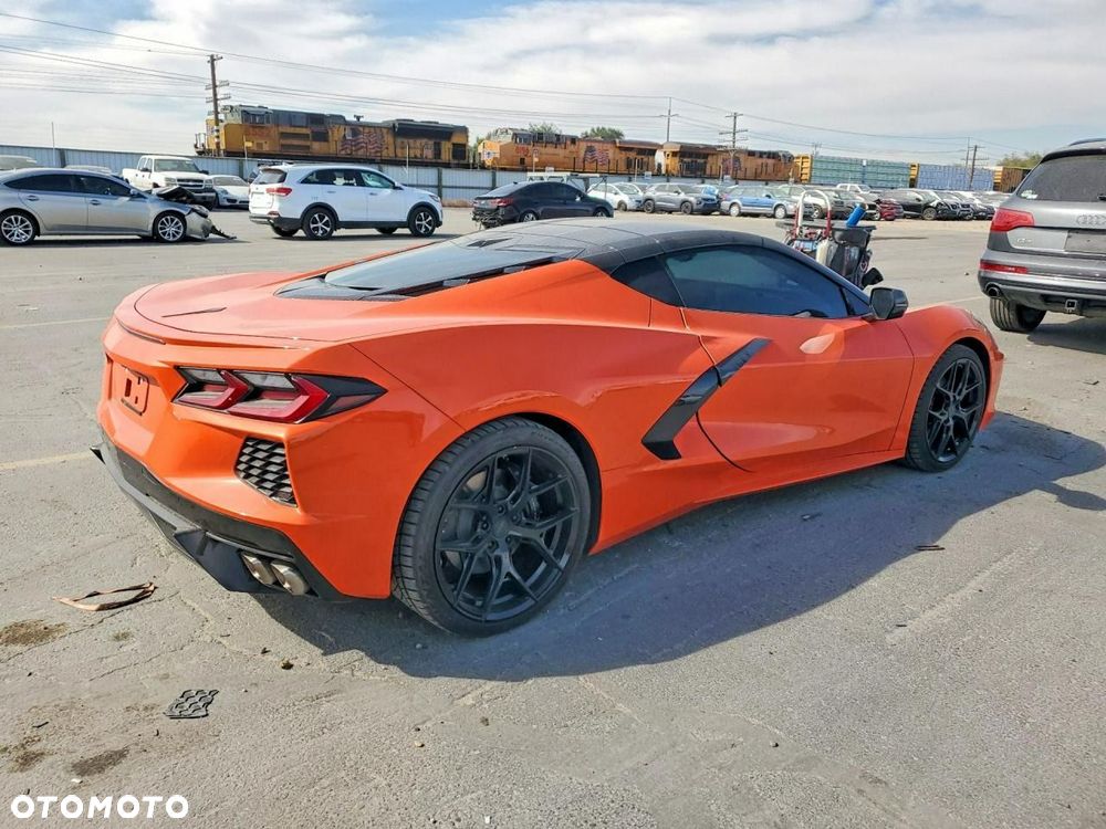 Chevrolet Corvette Stingray 2LT 6.2 V8 Automatik - 4
