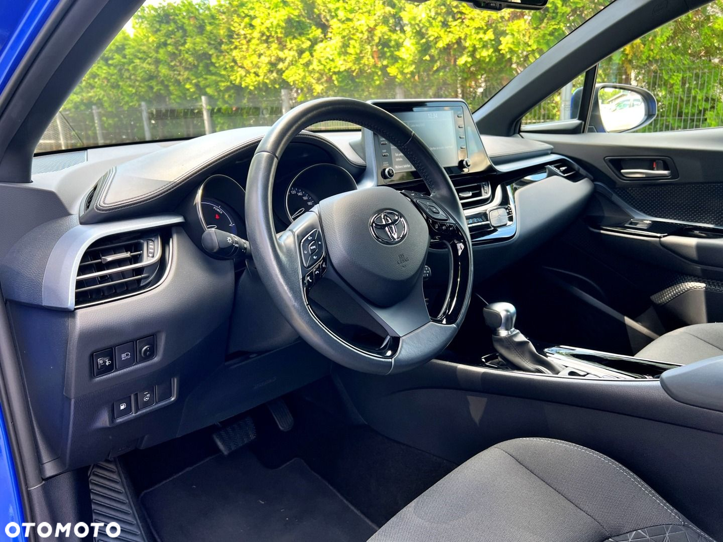 Toyota C-HR - 9