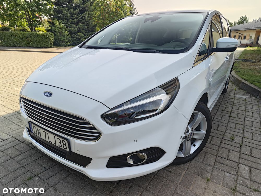 Ford S-Max - 1