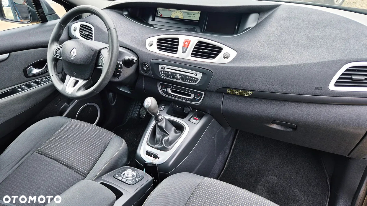 Renault Scenic 1.6 16V 110 TomTom Edition - 37