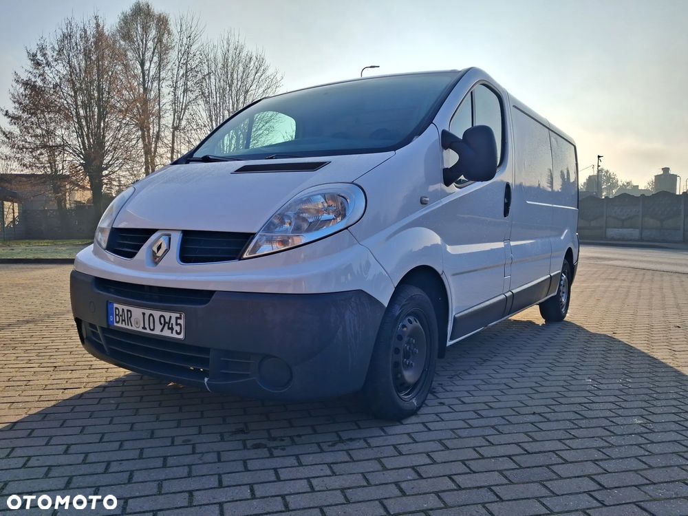 Renault Trafic - 1