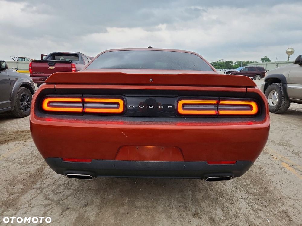 Dodge Challenger 3.6 GT AWD - 6