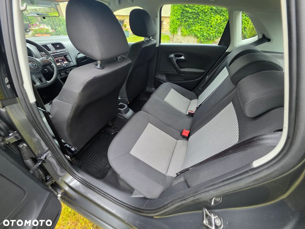 Volkswagen Polo - 16