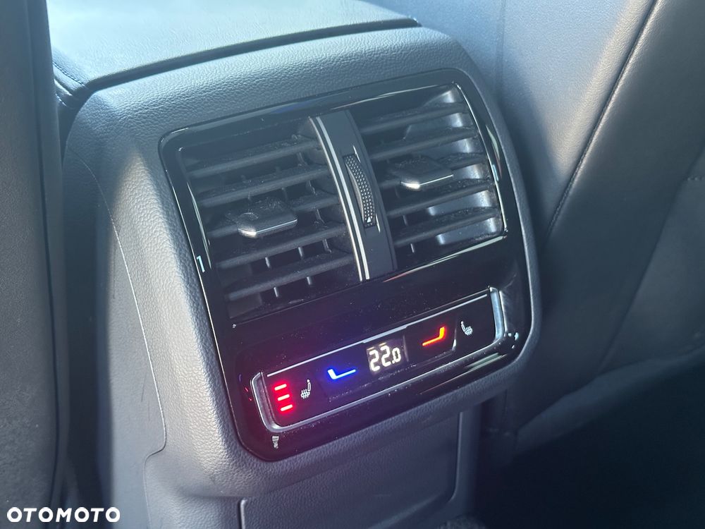 Volkswagen Arteon 2.0 TSI 4Motion R DSG - 17