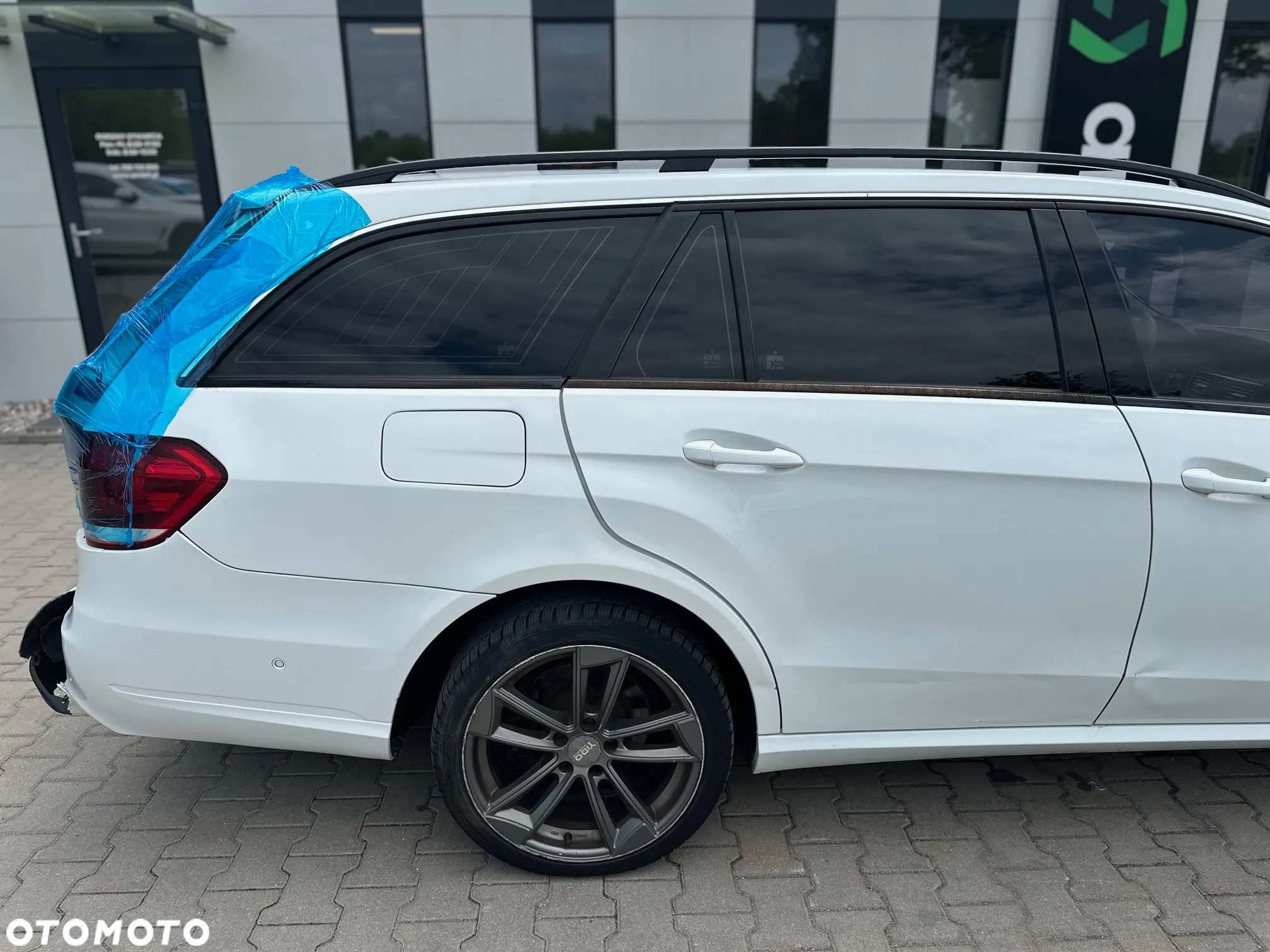 Mercedes-Benz Klasa E - 7