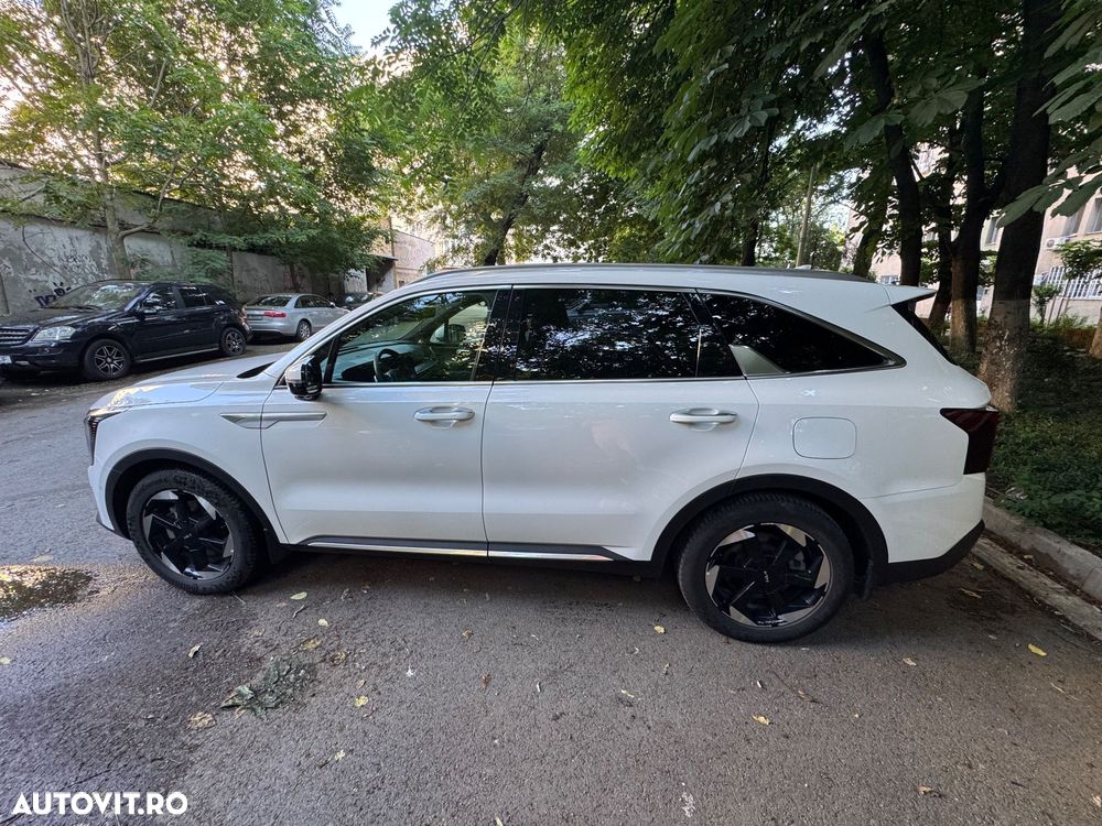 Kia Sorento 1.6 T-GDI HEV 6AT 4x4 7P Premium+ - 4