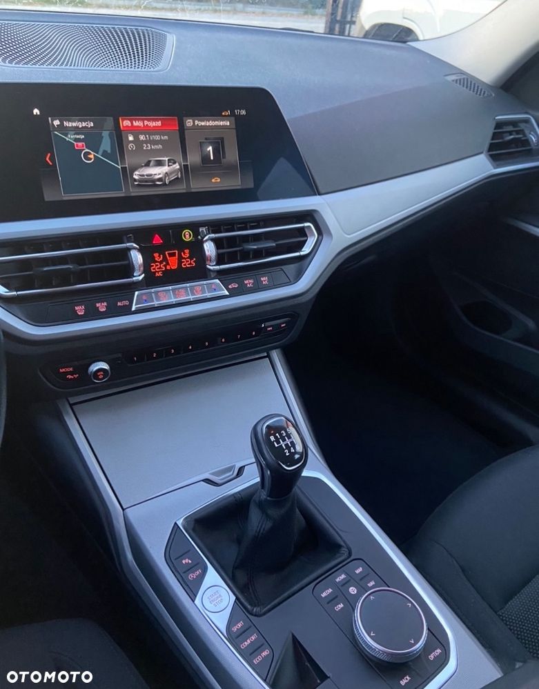 BMW Seria 3 318d Business Edition - 11