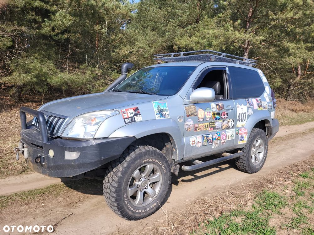 Toyota Land Cruiser - 1