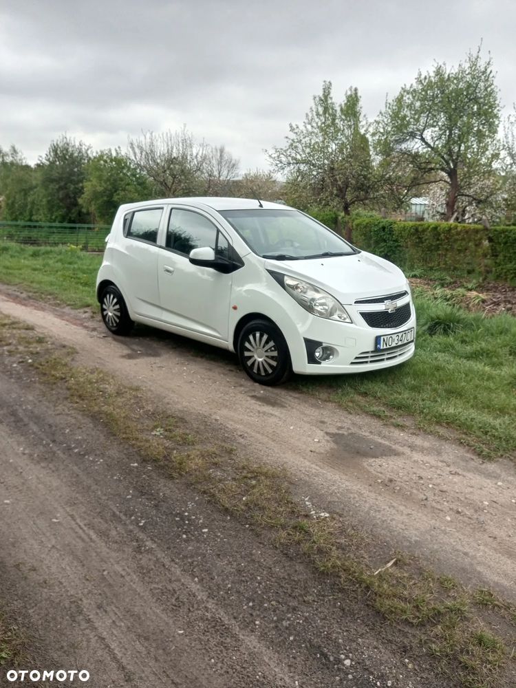 Chevrolet Spark - 4
