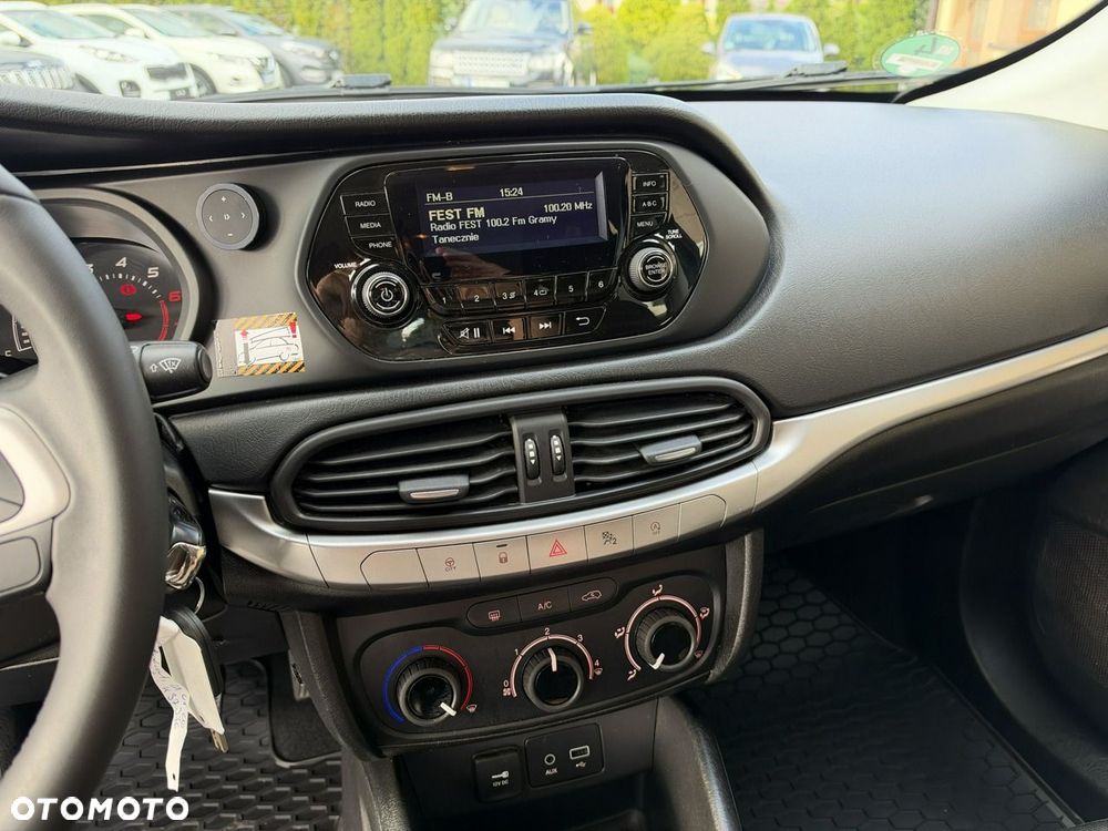 Fiat Tipo 1.4 T-Jet 16v Lounge EU6 - 19