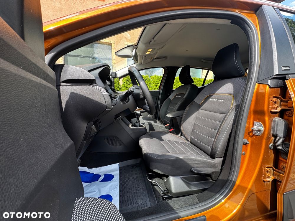 Dacia Sandero - 24