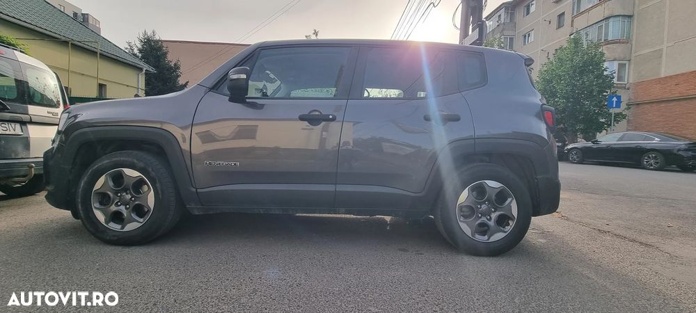 Jeep Renegade 1.0 Turbo 4x2 M6 Sport - 3