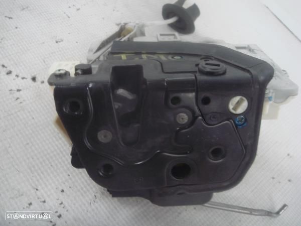 Fecho Da Porta Trás Dto Audi A4 (8Ec, B7) - 2