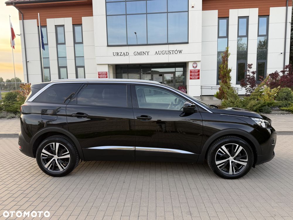 Peugeot 5008 - 5