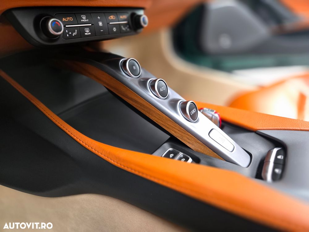 Ferrari Portofino - 21