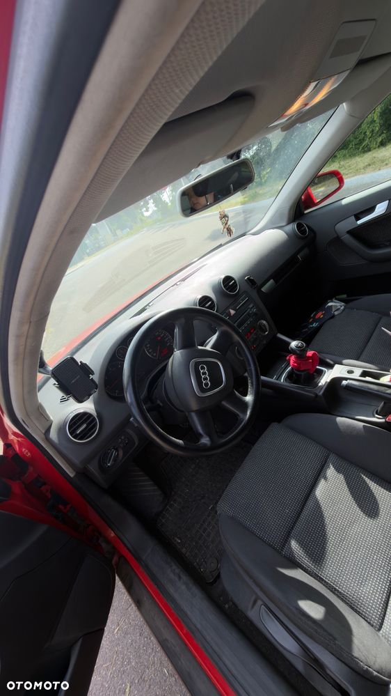 Audi A3 Sportback 1.9 TDI Ambiente - 5