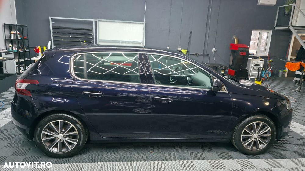 Peugeot 308 125 THP Allure - 13