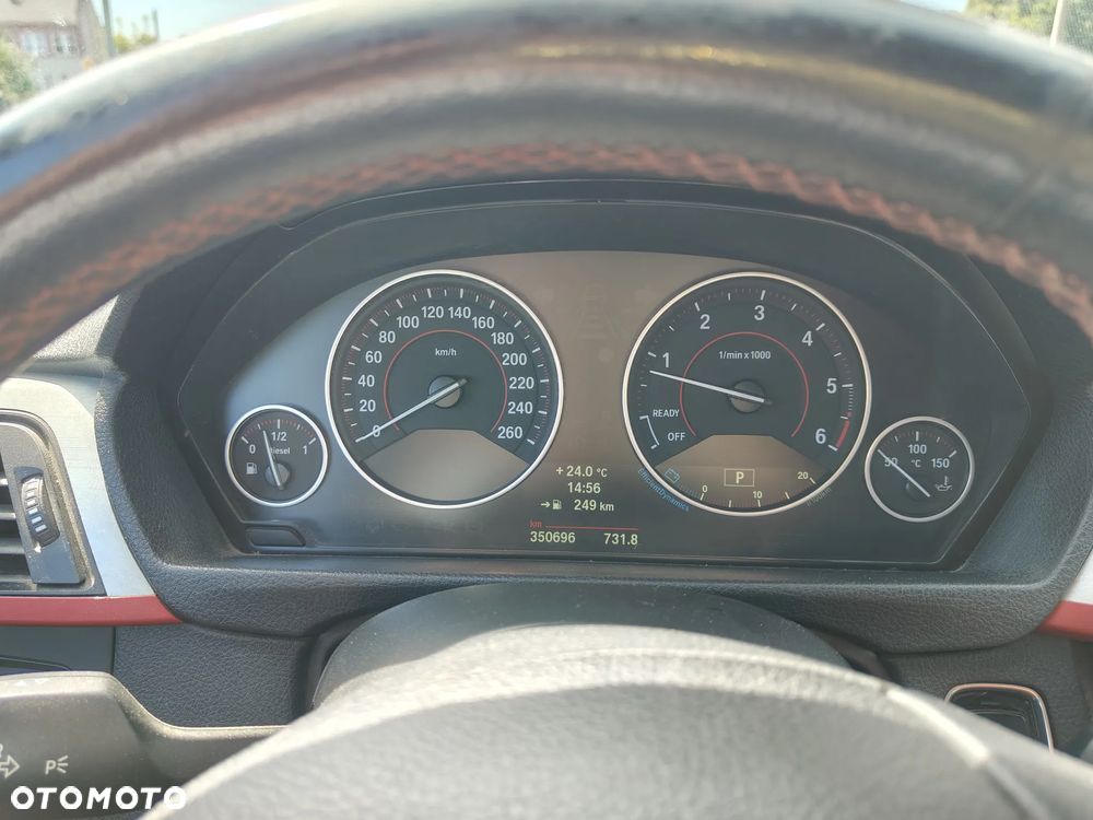 BMW Seria 3 320d Sport Line - 14