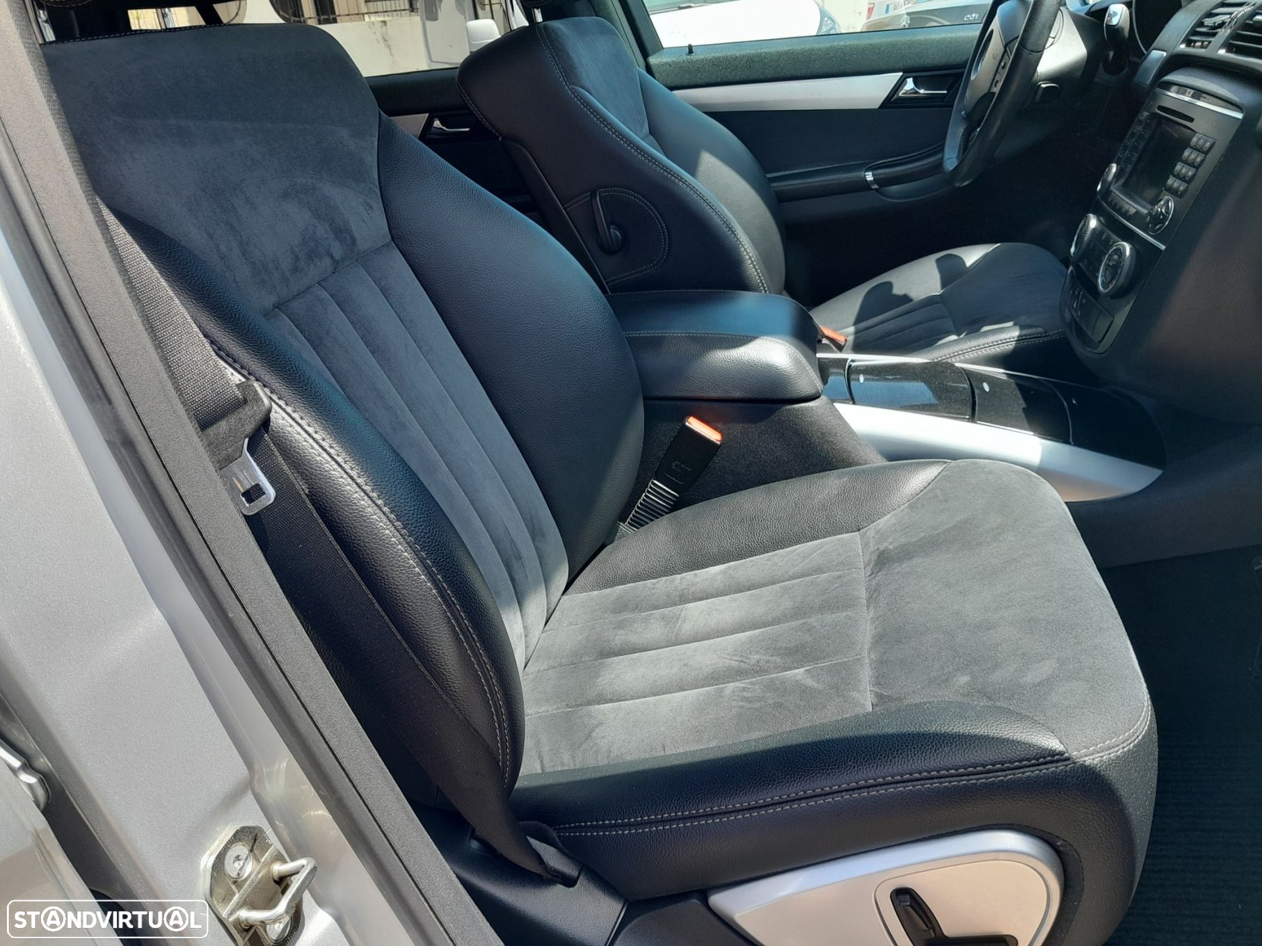 Mercedes-Benz R 320 CDi 4-Matic Longo - 16