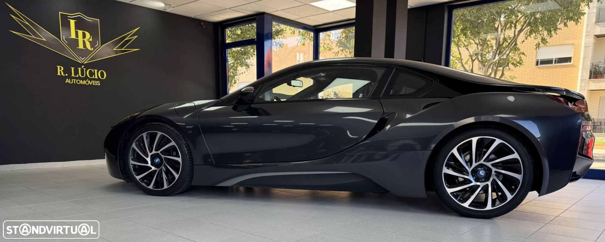 BMW i8 Standard - 27