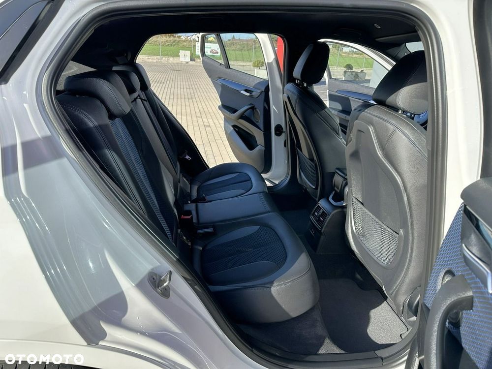 BMW X2 sDrive18i M Sport - 13