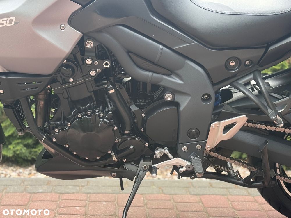 Triumph Tiger - 16