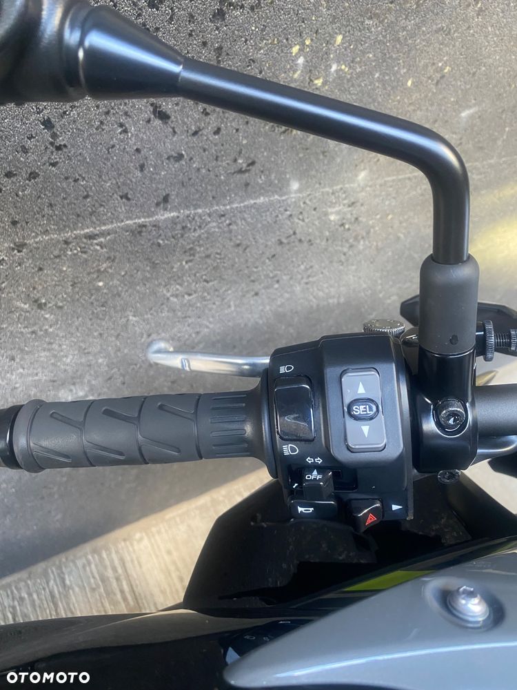 Kawasaki Z 650 - 15