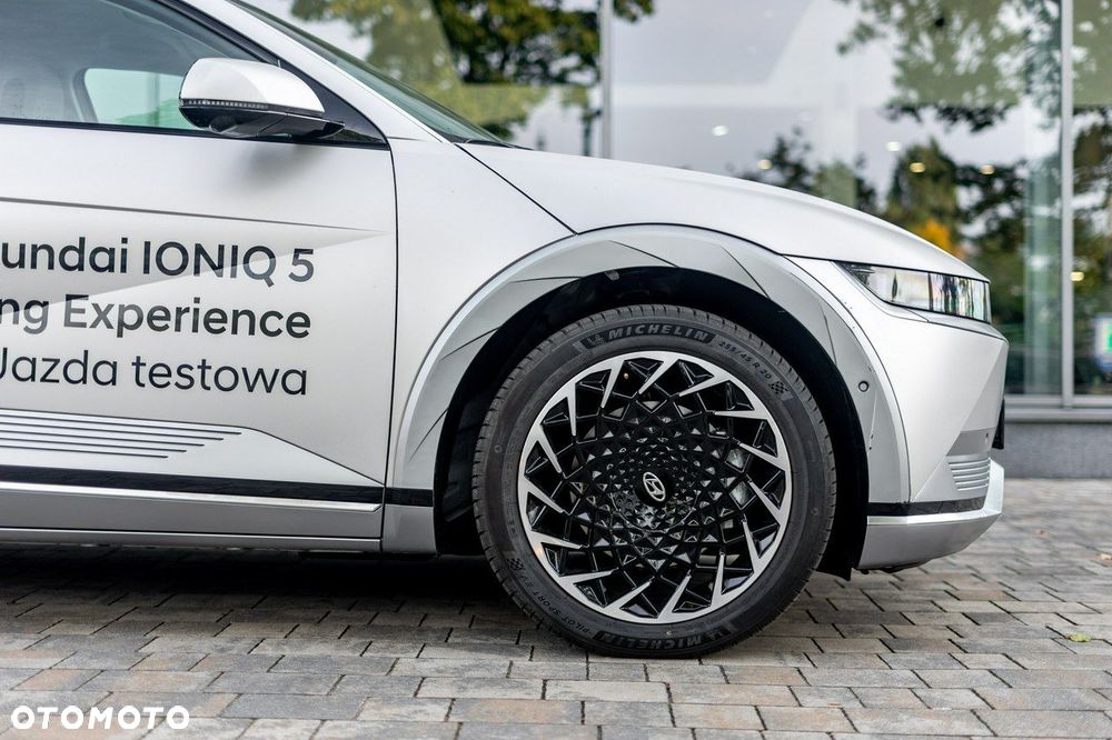 Hyundai IONIQ 5 - 6