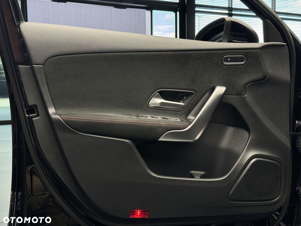 Mercedes-Benz Klasa A 200 AMG Line 7G-DCT - 14