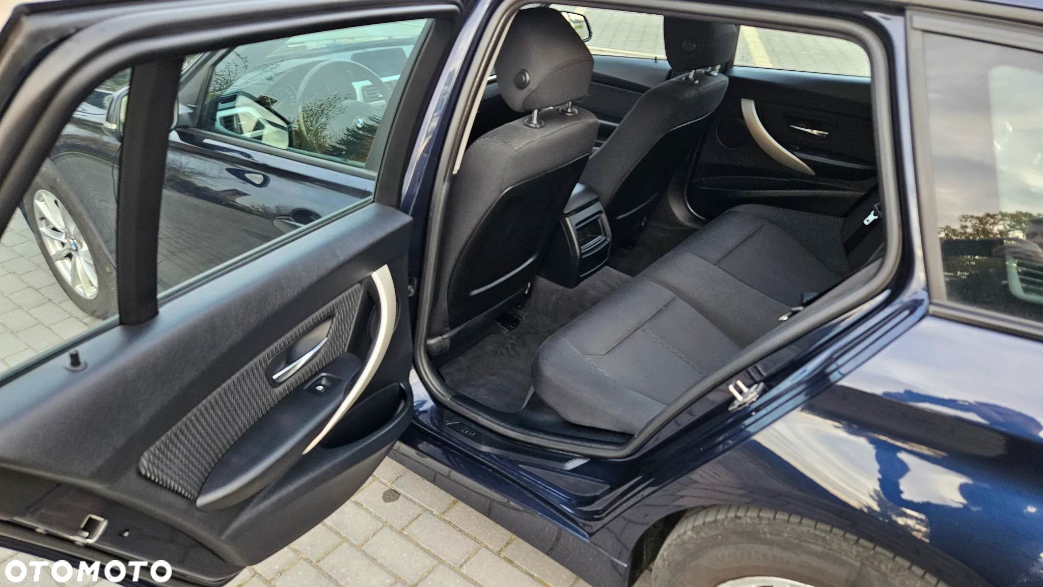 BMW Seria 3 - 12