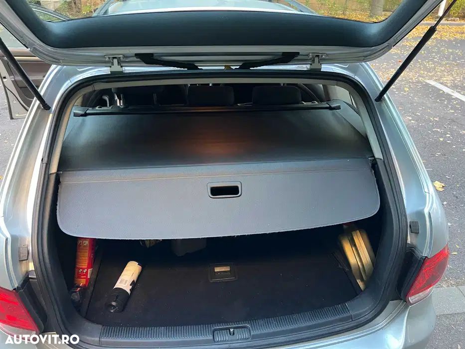 Volkswagen Golf - 5